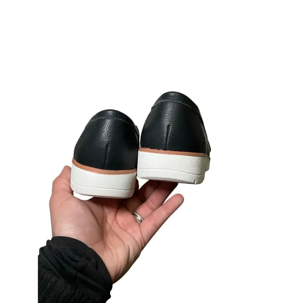 Dr. Scholls round toe